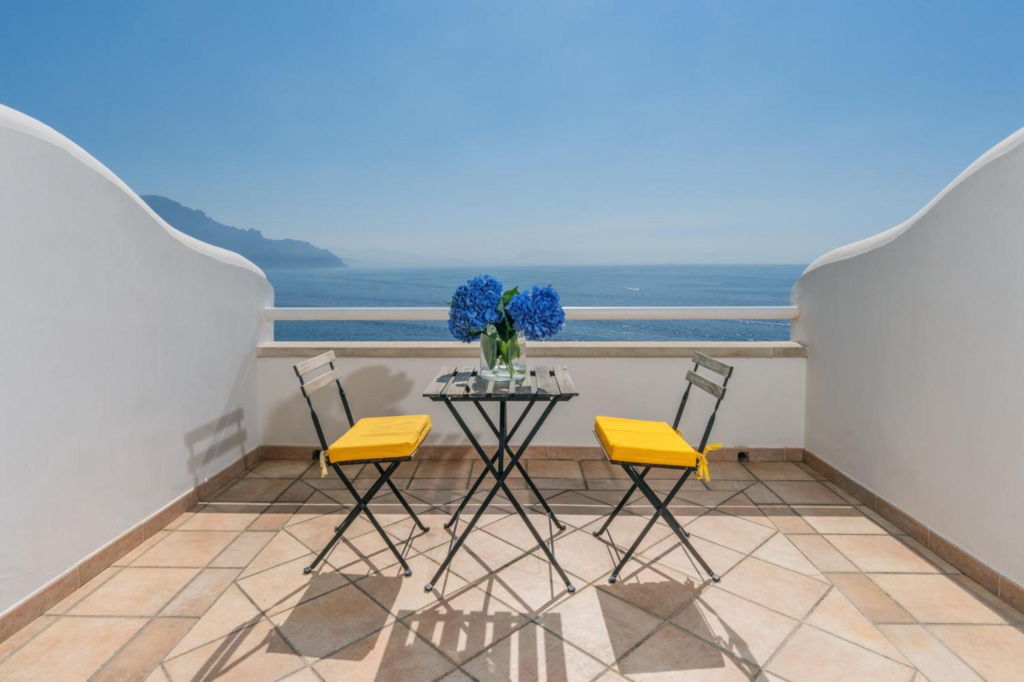 Hotel Le Terrazze (Adults Only) Conca dei Marini Dış mekan fotoğraf